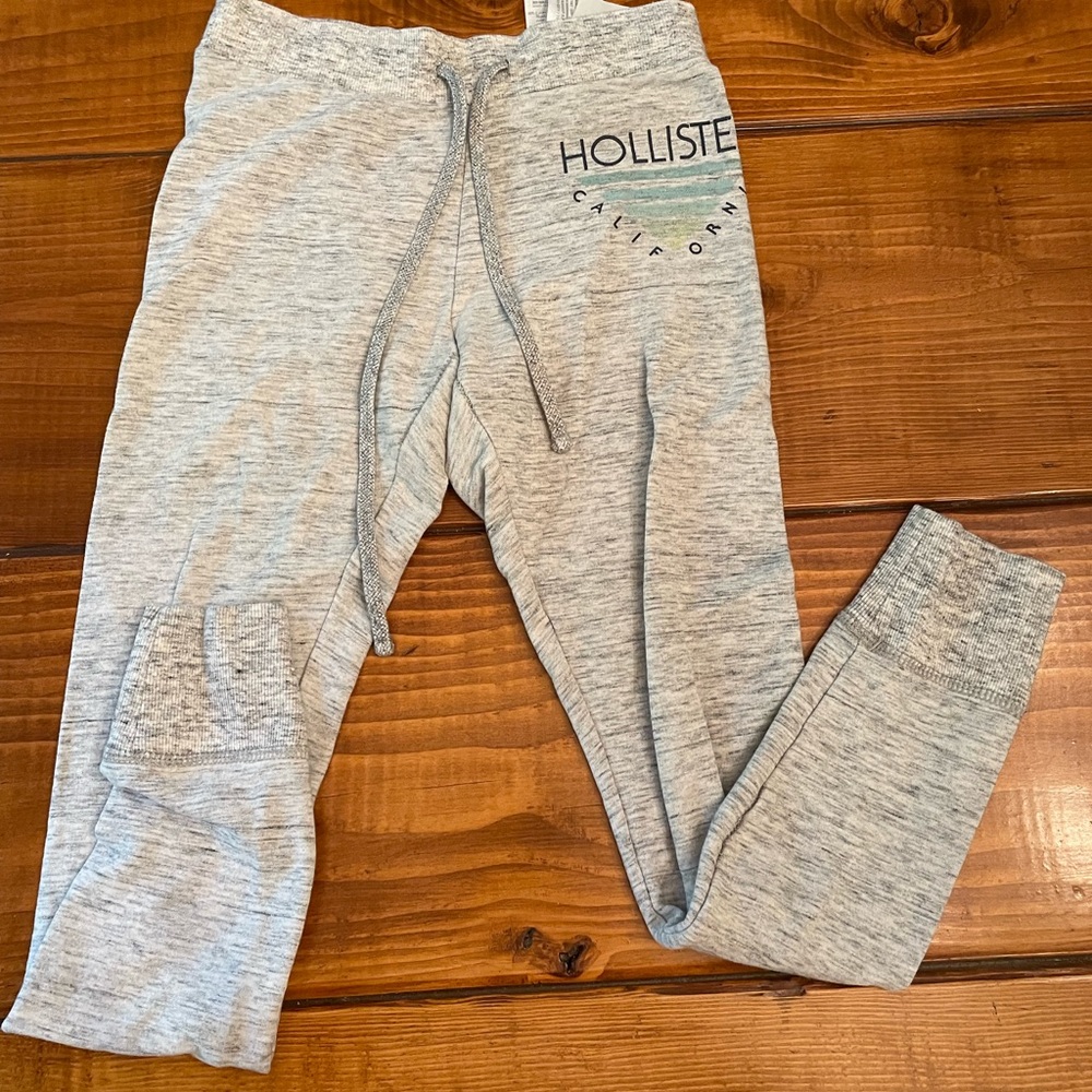 Hollister sweats size XS